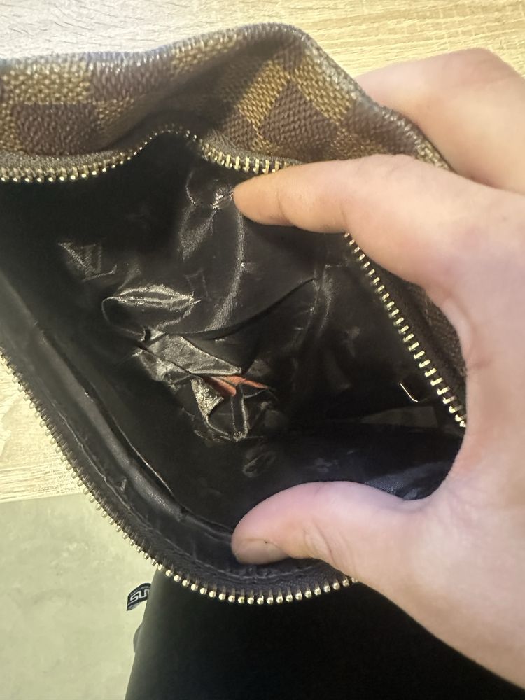 Чанта Louis Vuitton