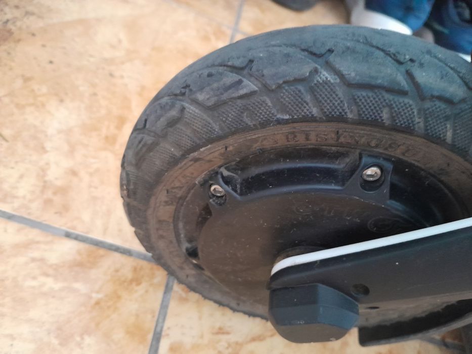 Trotineta electrica e twow