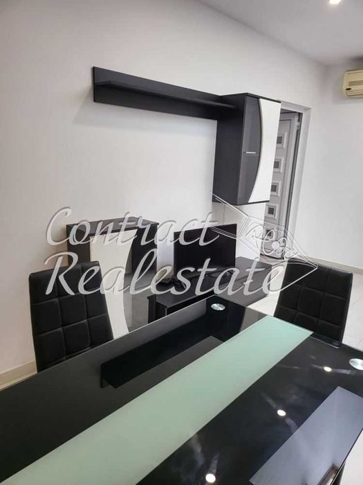 Дава се под наем Двустаен апартамент в Варна, Колхозен пазар - 70 кв.м за 408 € - Снимка #1