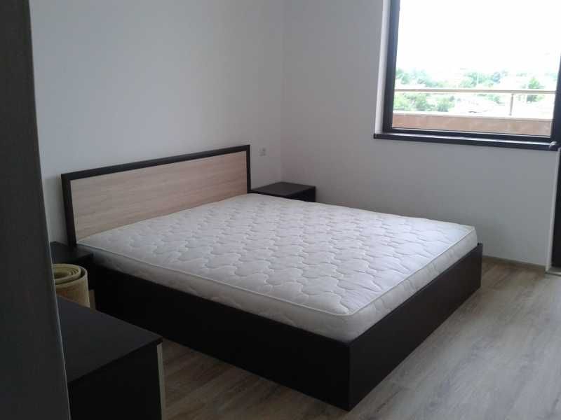 Дава се под наем Двустаен апартамент в Пловдив, Тракия - 65 кв.м за 255 € - Снимка #3