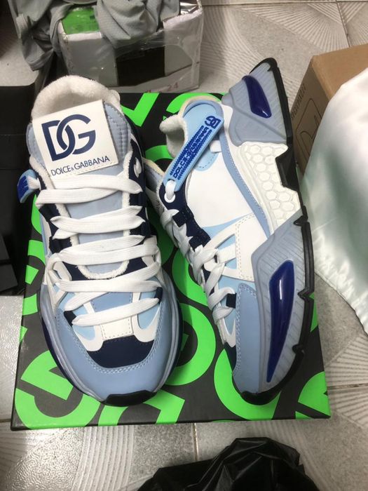 Vand 2 perechi adidasi DG - Noi