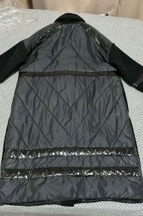 Продам демисезонная пальто