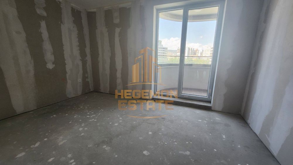 Продава се Двустаен апартамент в Варна, Трошево - 85 кв.м за 1648 €/кв.м - Снимка #2