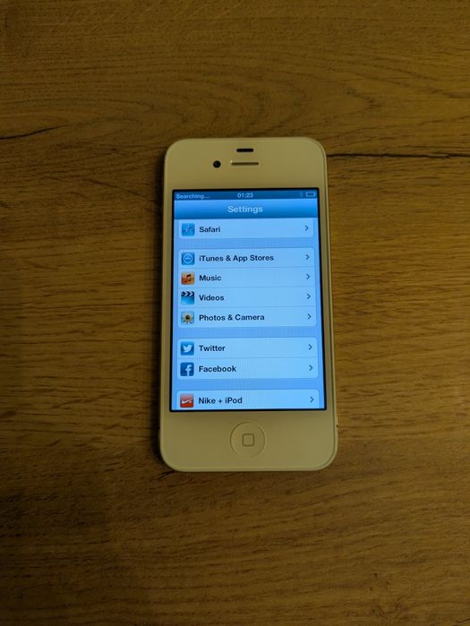 Apple iPhone 4S Alb Cu iOS 6.1.3 Fără Jailbreak Stare Perfectă!