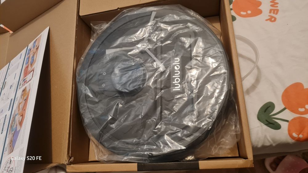 Vând robot inteligent de curățenie și funcție de mop