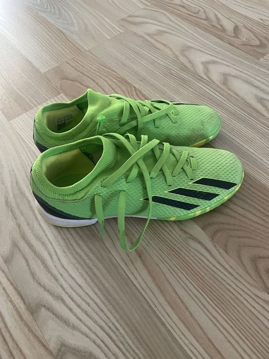 Adidas fotbal, 36