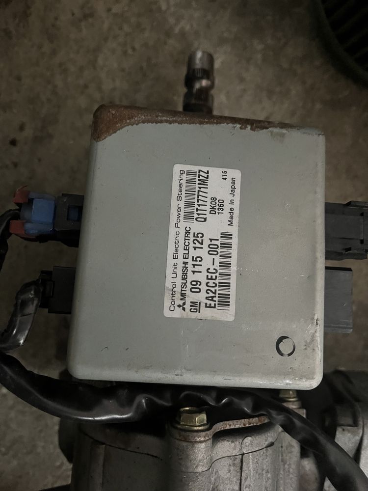 Motoras  servo calculatot opel corsa