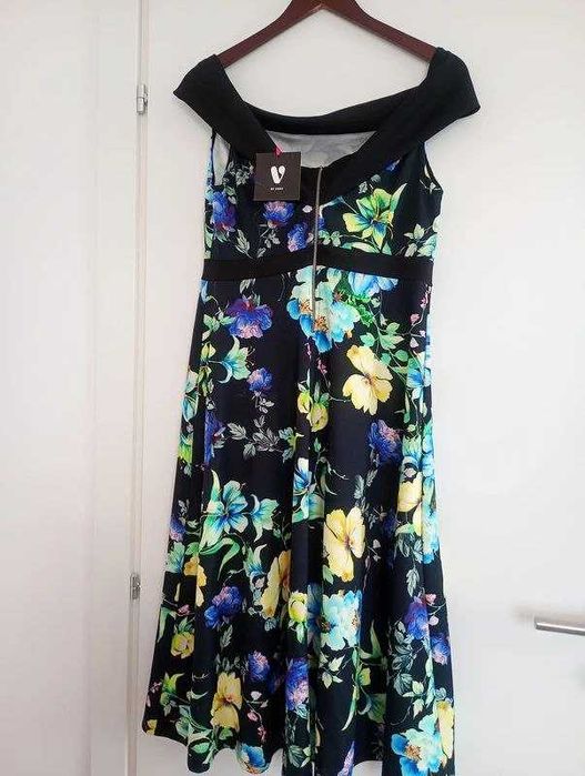 Rochie deosebită cu imprimeu floral, marca V by Very