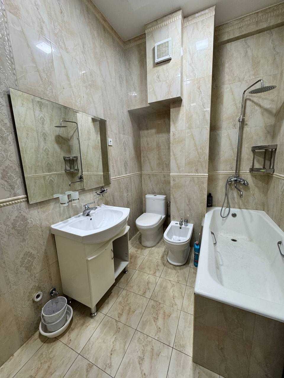 Продаётся 3х комн. квартира GOLDEN HOUSE Паркентский. Голден хаус.