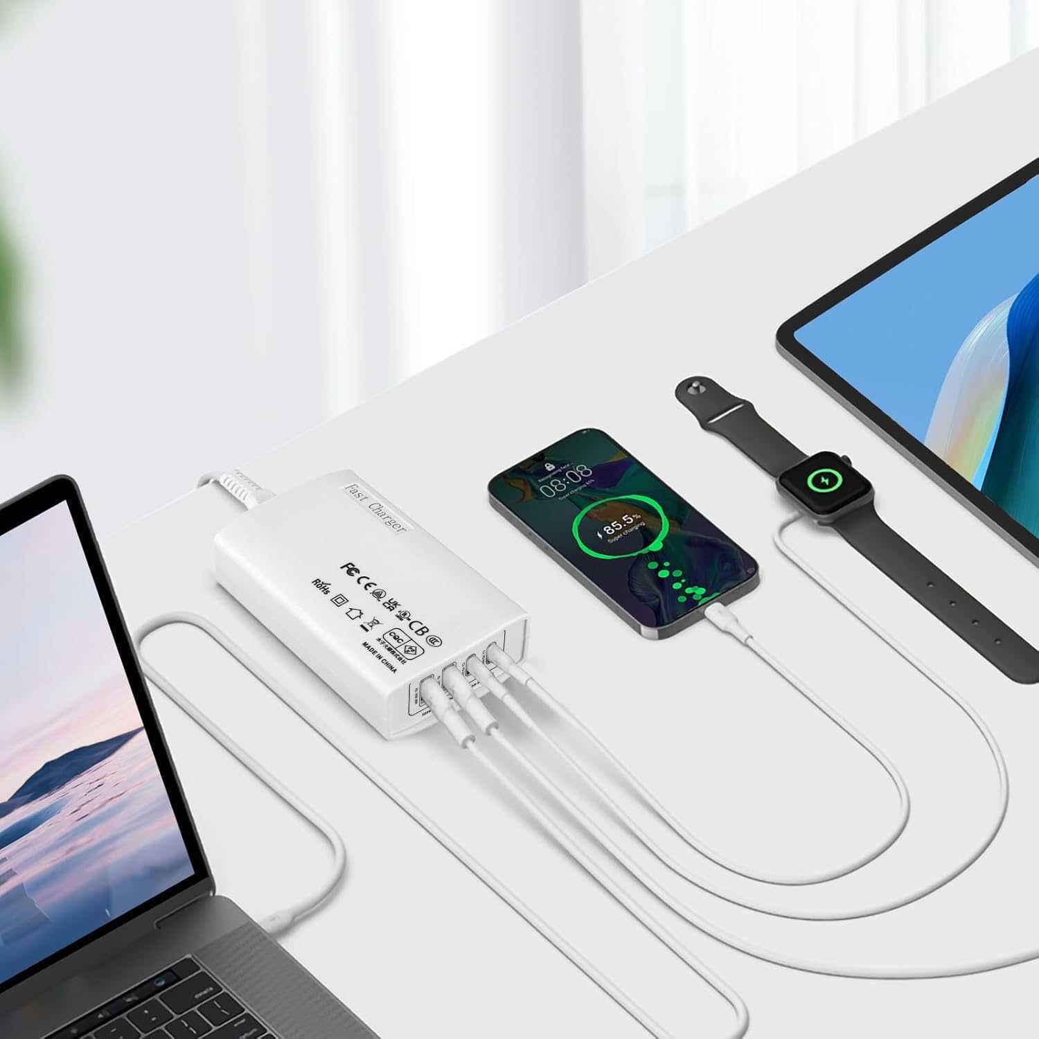 Настолно зарядно устройство 100W, 2 USB-C порта + 2 USB-A порта