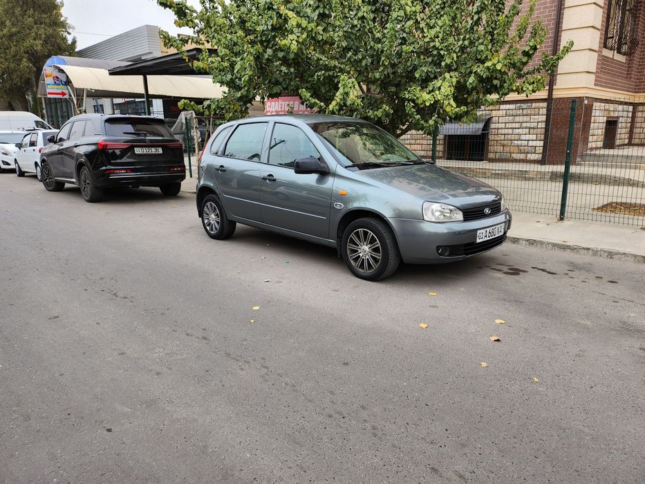 Срочно не дорого КАЛИНА-2009г Супер-КАНДЁР. 16 клапанный. НЕ битый.