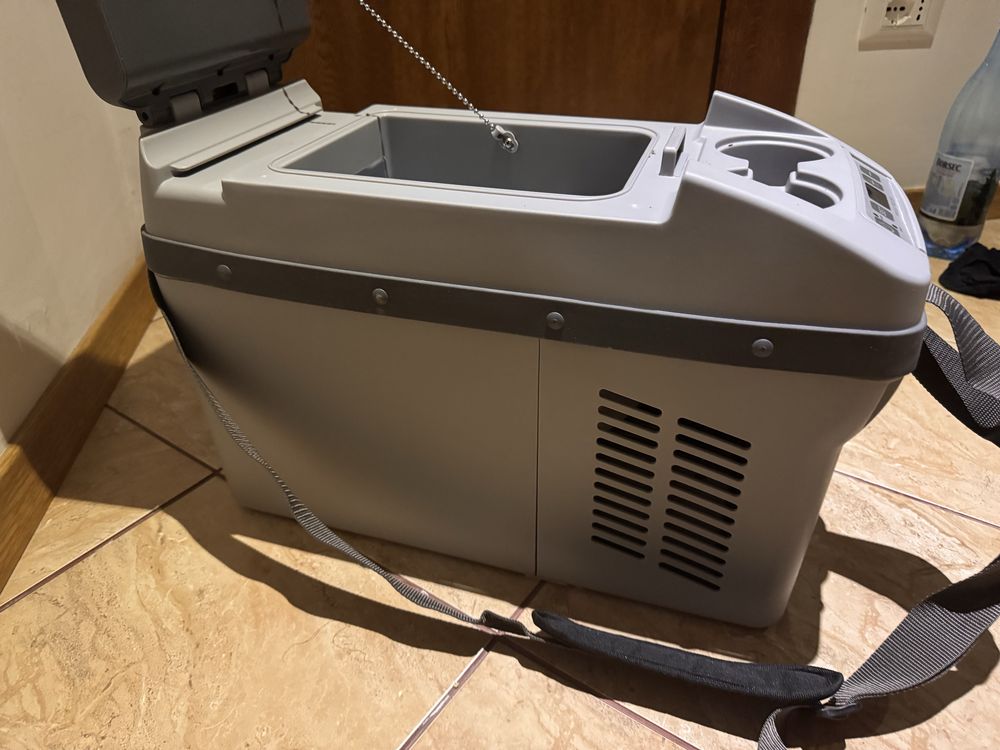 Frigider portabil Waeco auto 12v