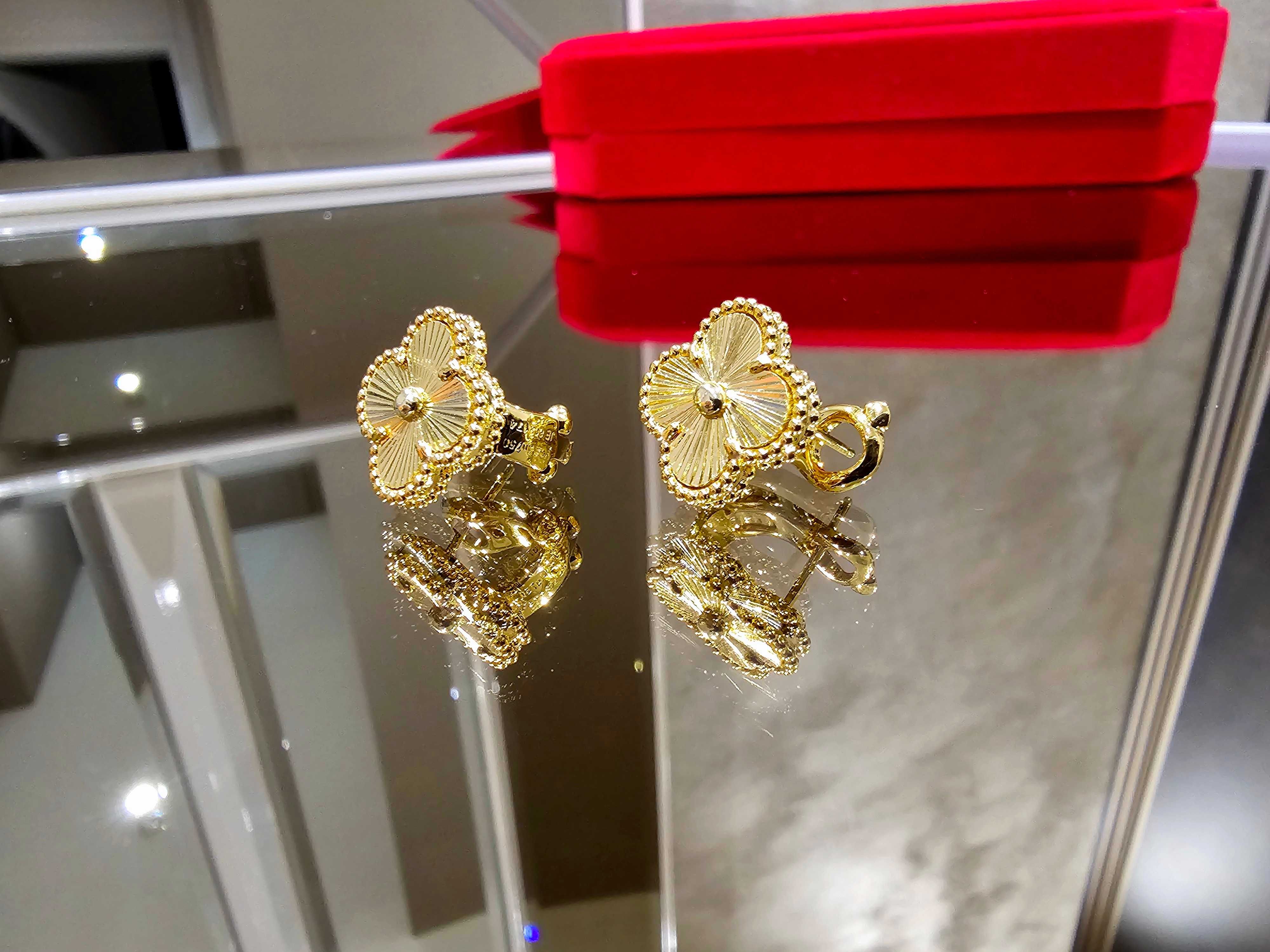 Van Cleef & Arpels VCA Gold Vintage Alhambra Clips Clover Дамски Обеци