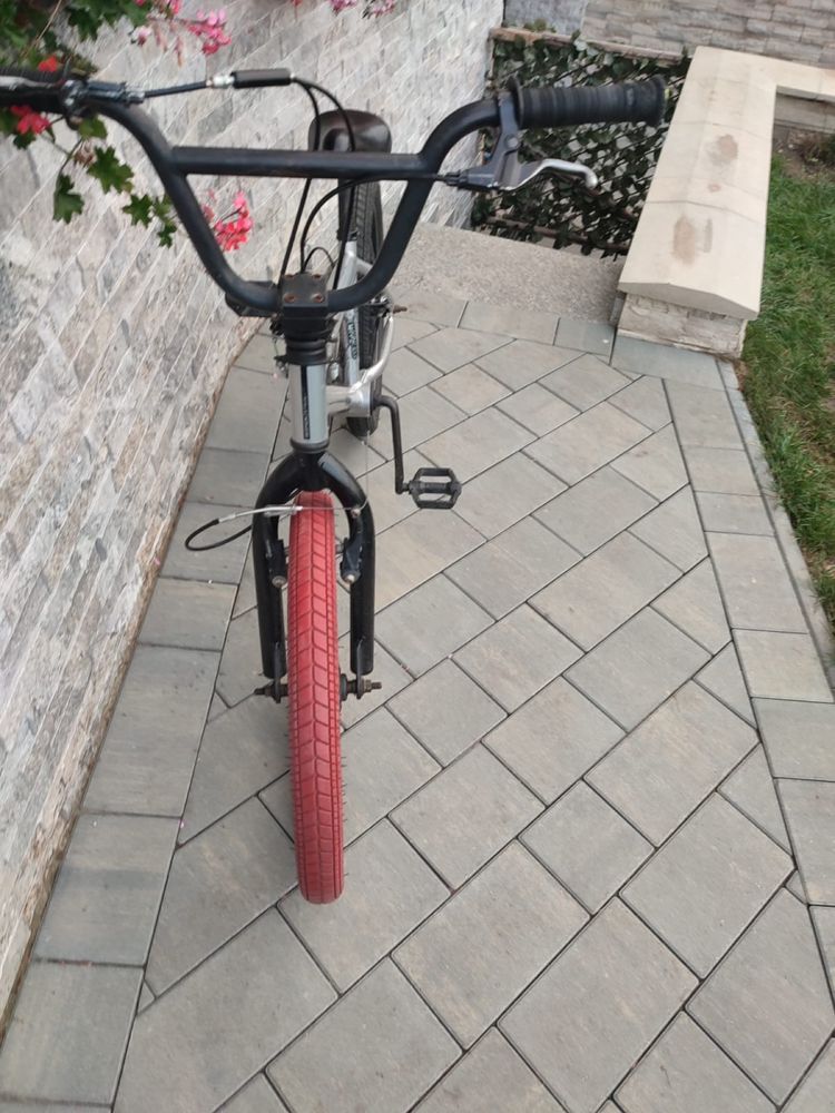 Bicicletă BMX Wipe  Custom 100 20" Copii