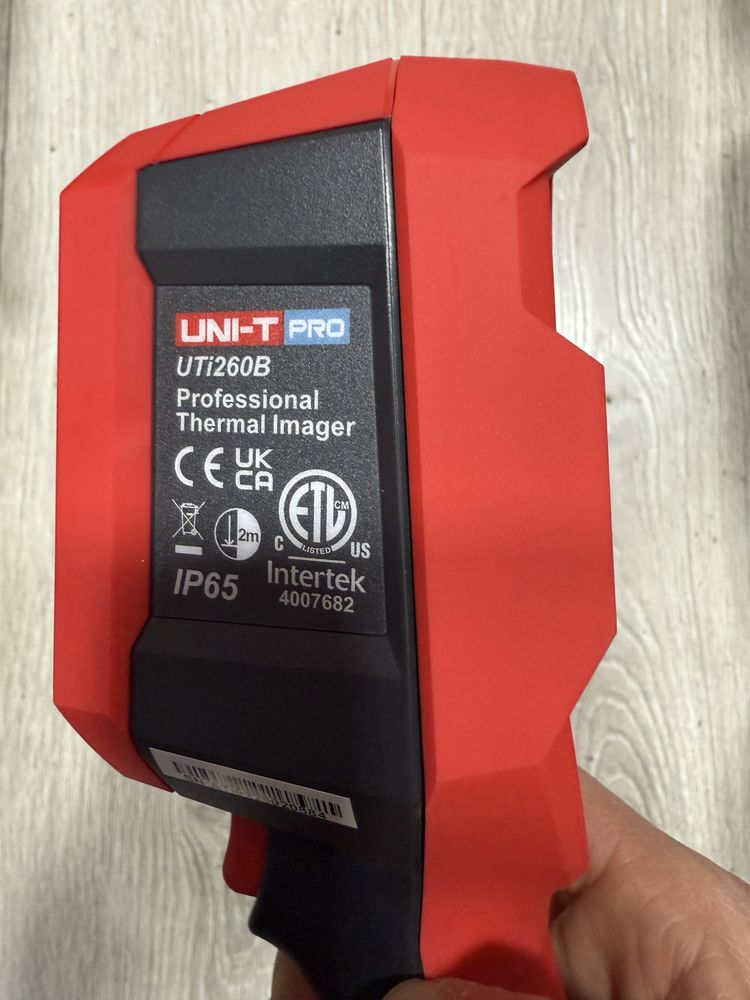 Тепловизор UNI-T UTi260B