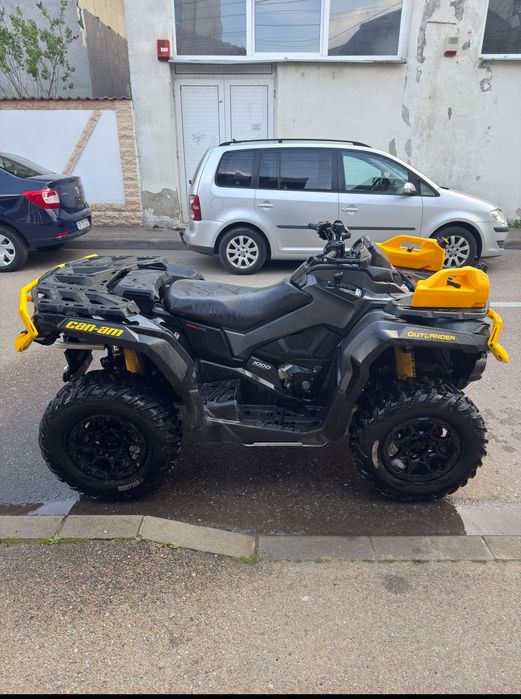 Vand CAN-AM Outlander 1000