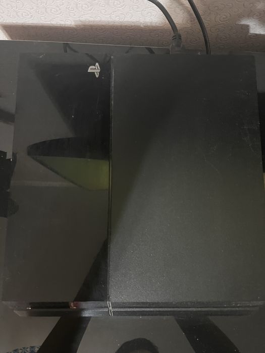 PlayStation 4 1tr
