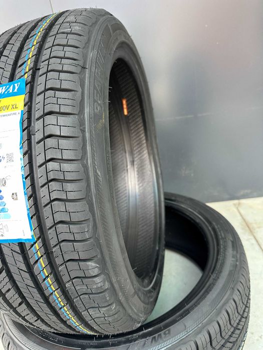 Нови Летни Гуми BEARWAY BW777 235/45R20 100V XL Нов DOT
