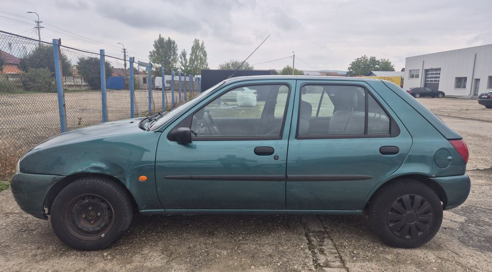 Vând Ford Fiesta Jas 1999