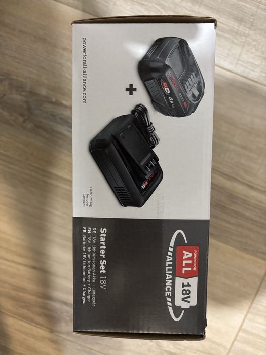 Bosch starter kit | acumulator 4.0Ah | încărcător rapid
