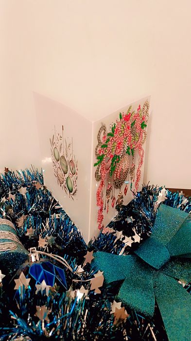 Felicitare de Crăciun cu Mozaic de Diamante – Strălucire și Eleganță