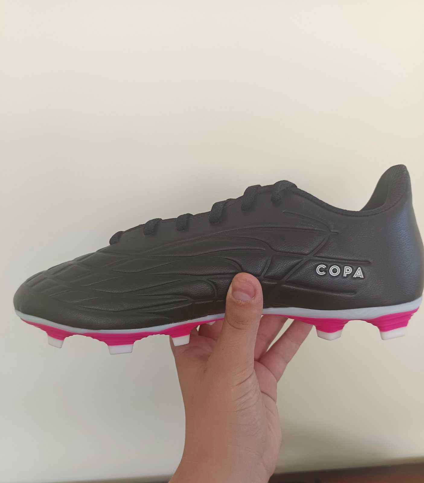 Бутонки Adidas Copa Pure.4 FXG
