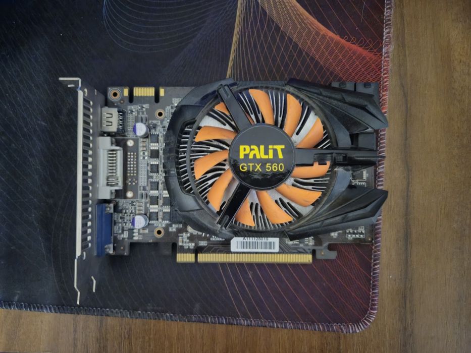 Видеокартa Nvidia GTX 560 palit