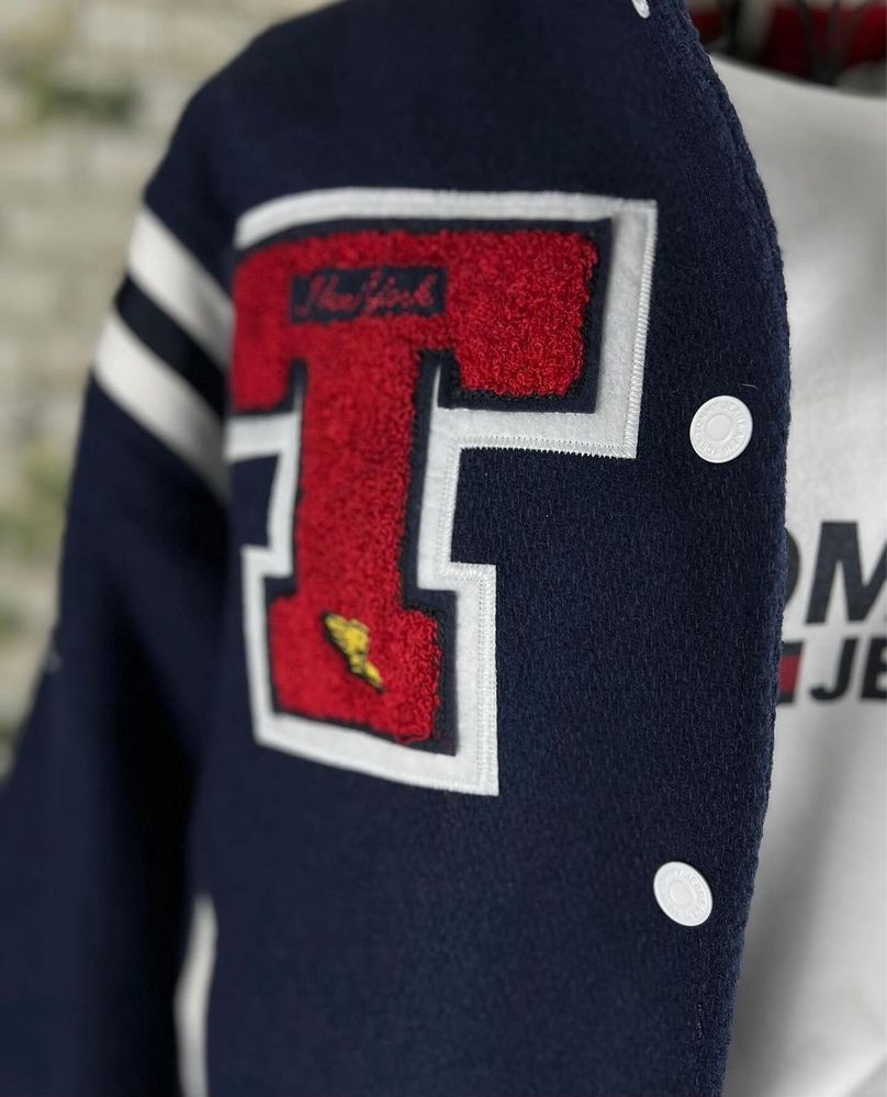 Geaca Tommy Hilfiger