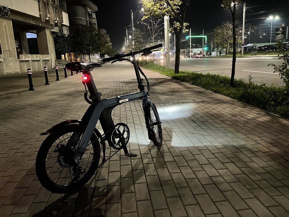 Bicicletă pliabilă electrică FIIDO D11 - ca noua, impecabilă.