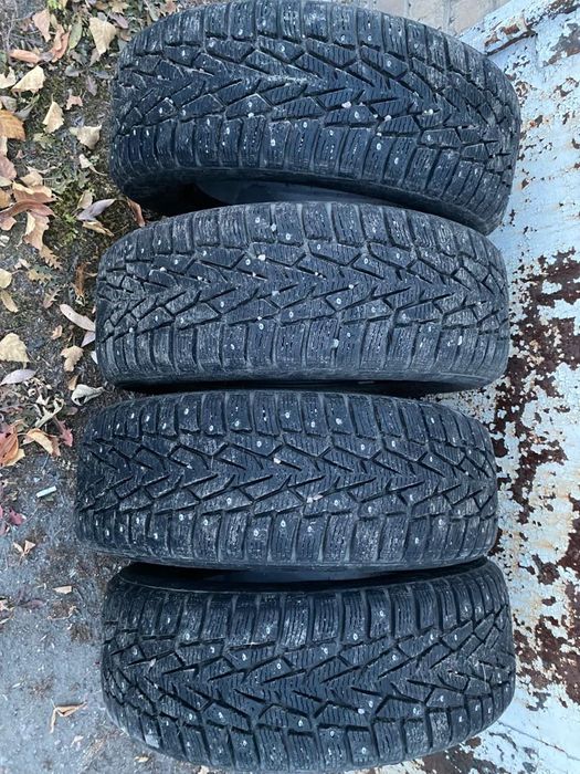 В продаже зимняя резина Nokian