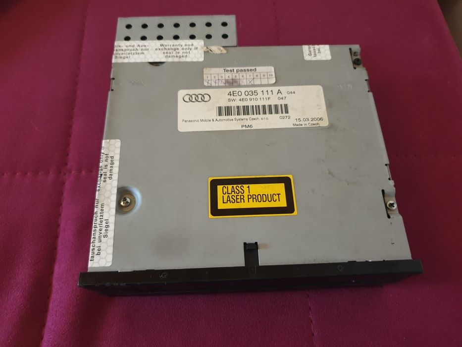 Magazie CD Audi Audi A6 A8 4E0035111A