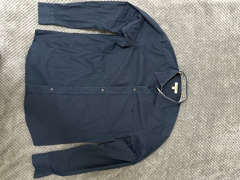 тъмно синьо риза Burberry