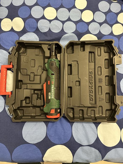 Clichet electric / Ratchet Parkside 12V+ acumulator 2Ah 12V inclus