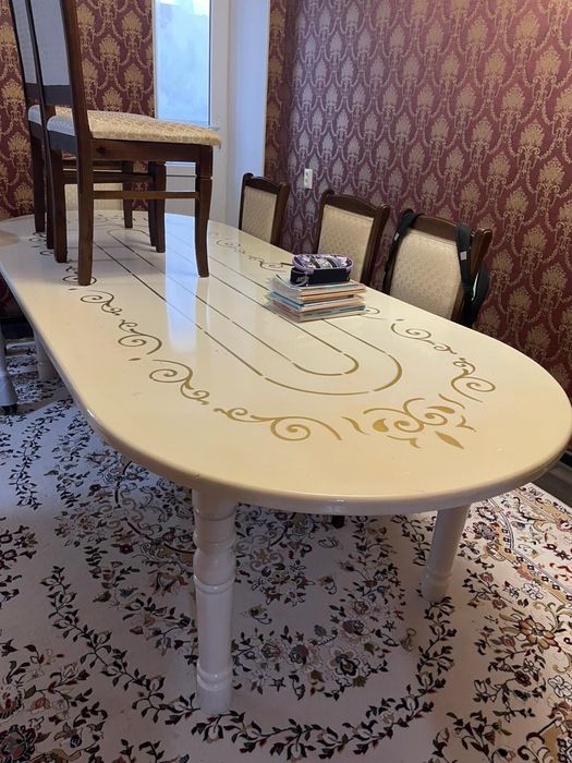 Продам столы и стулья