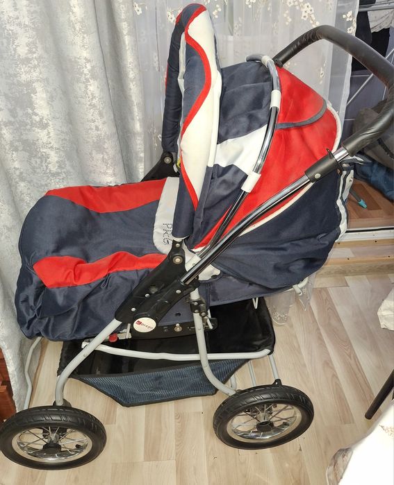 Продам коляску .