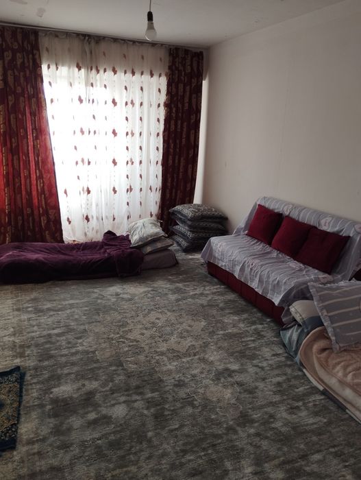 Продается 3-комнатная  квартира