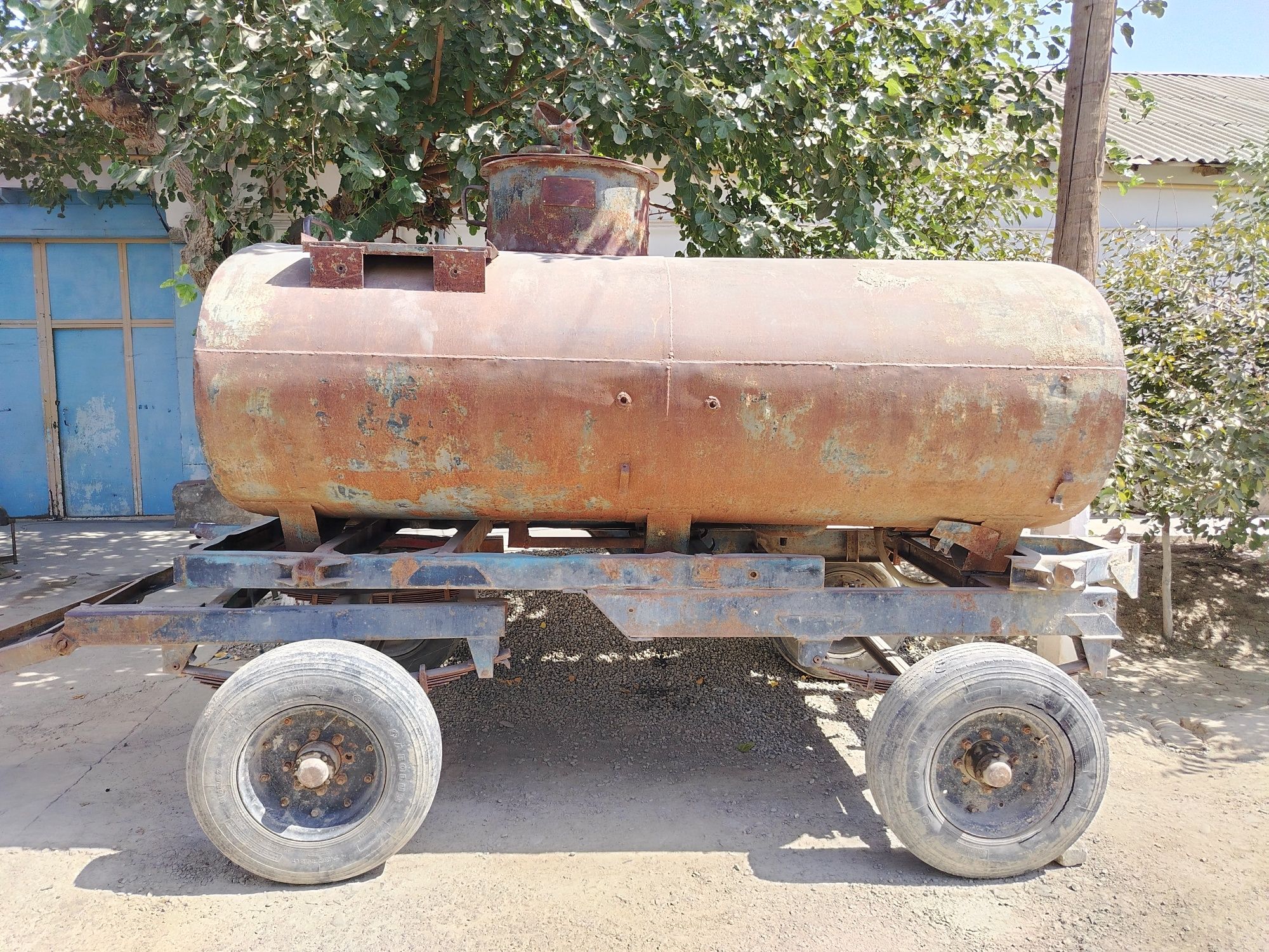 Suv bochka. Ichimlik suvi uchun