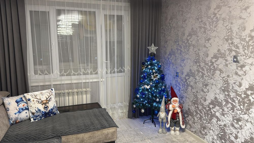 Елка искуственная