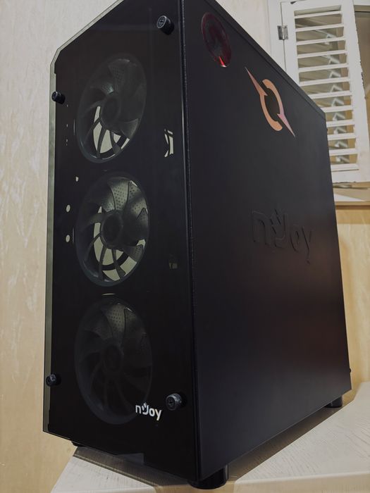 PC gaming i7 4790K, 32 gb RAM, RX 480 8GB, SSD