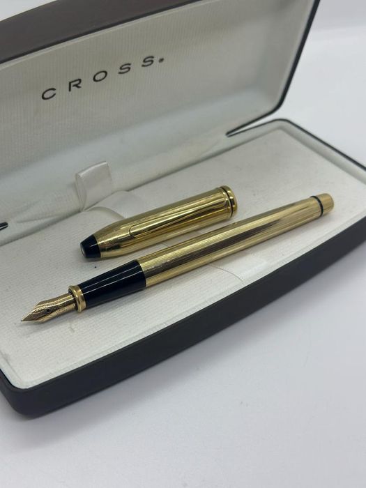 Stilou Vintage Cross cu Penita de Aur 14K -A-