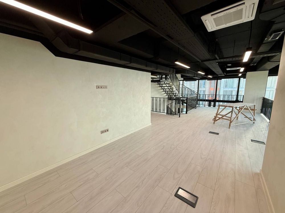 Аренда трёхуровнего офиса в бизнес центре Nest one С блок 161