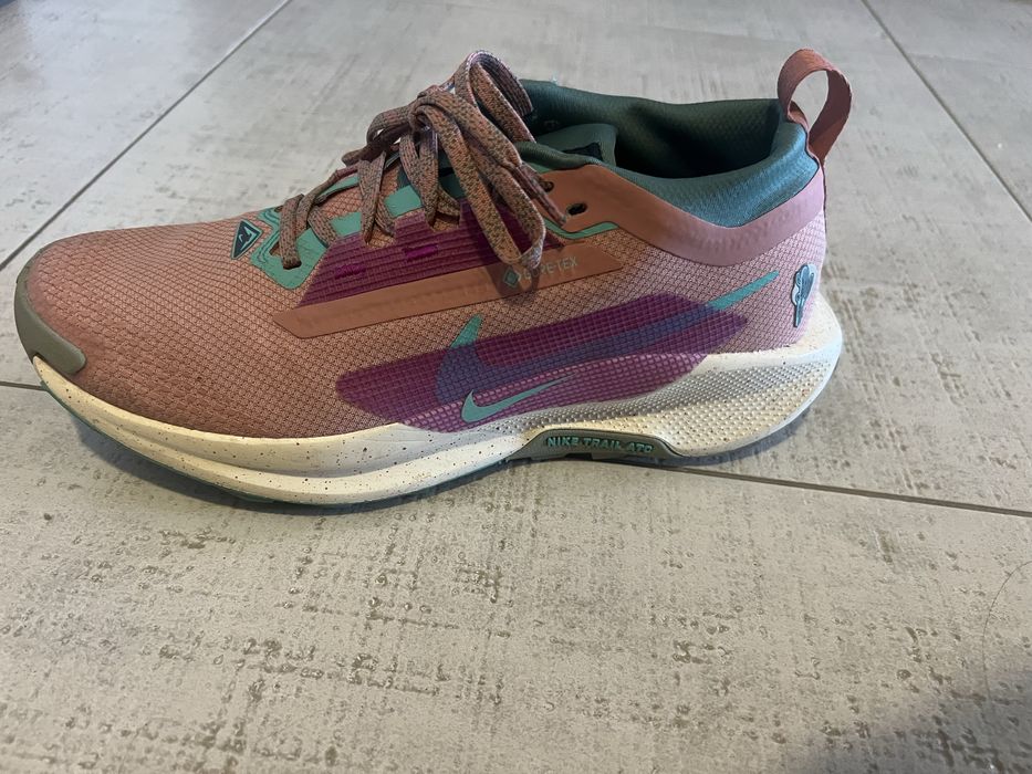 Маратонки Nike