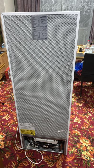 Холодильник dexp в отличном состоянии