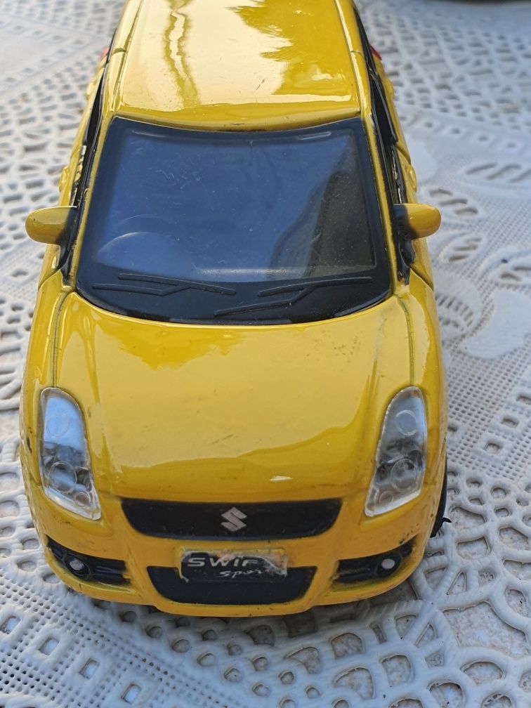 Suzuki Swift 1/38
