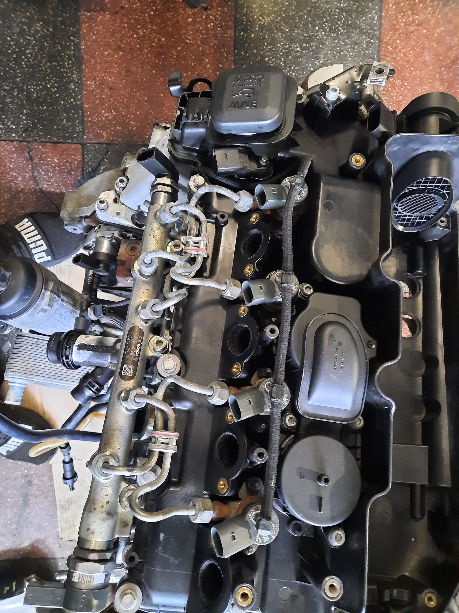 Injector injectoare bmw e90 e91 2.0d m47 e60 e61 2.0d e87 e81 2.0d m47