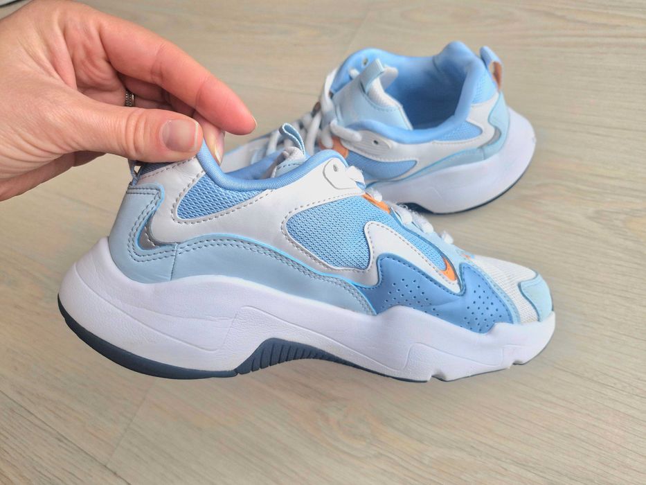 Teniși Adidasi  pantofi sport Reebok mărimea 38