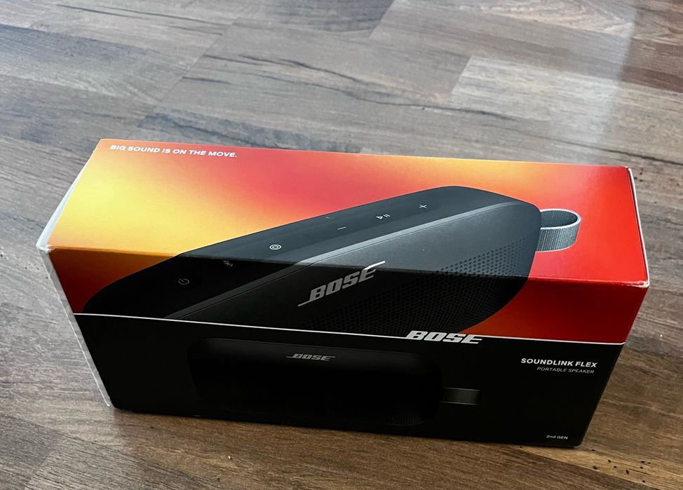 Bose soundlink flex 2-nd generation.
