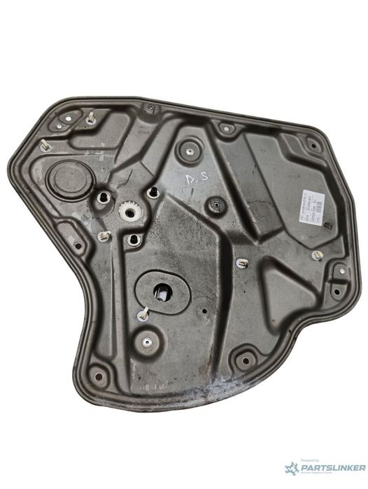 Macara geam electric  dreapta spate VOLKSWAGEN GOLF V 1K1 2003 - 2009
