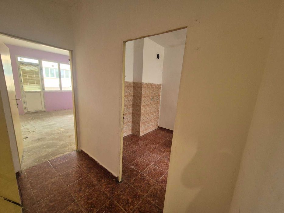 Продава се Тристаен апартамент в Кнежа - 76 кв.м за 401 €/кв.м - Снимка #4