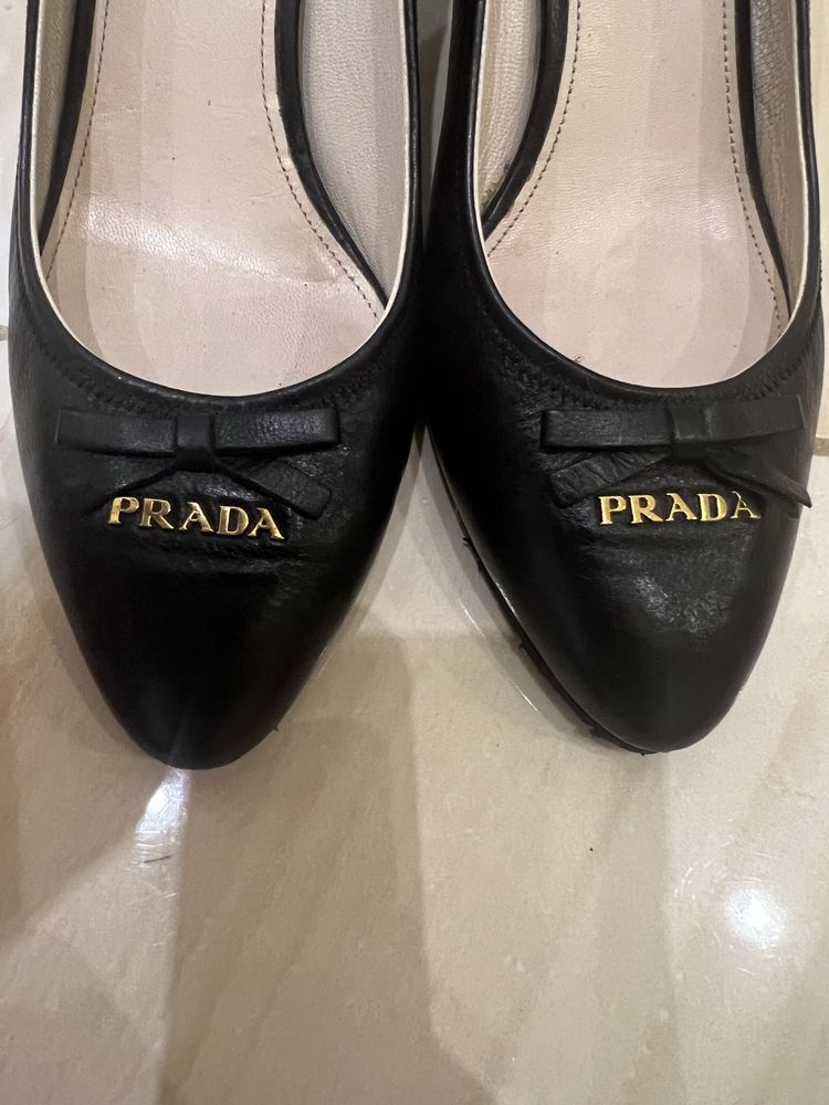 Оригинални Prada